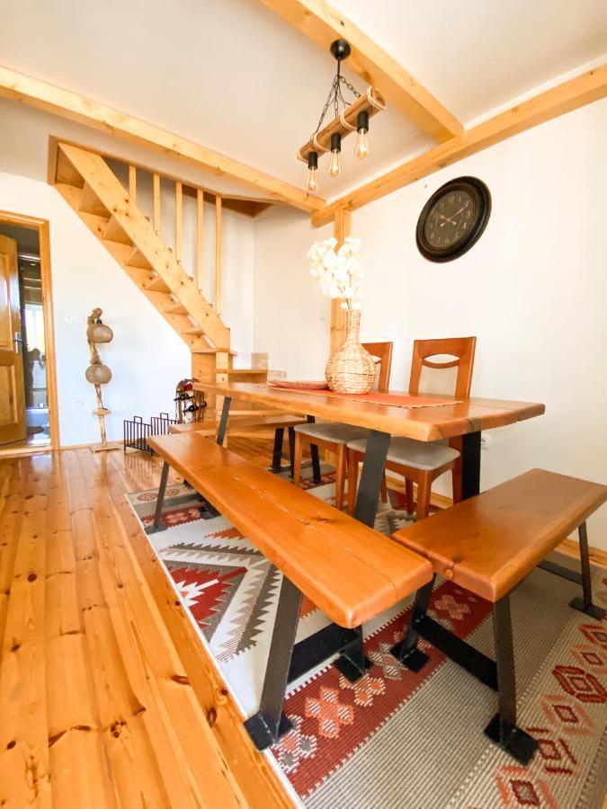 Guest House Sara Zabljak  Bagian luar foto
