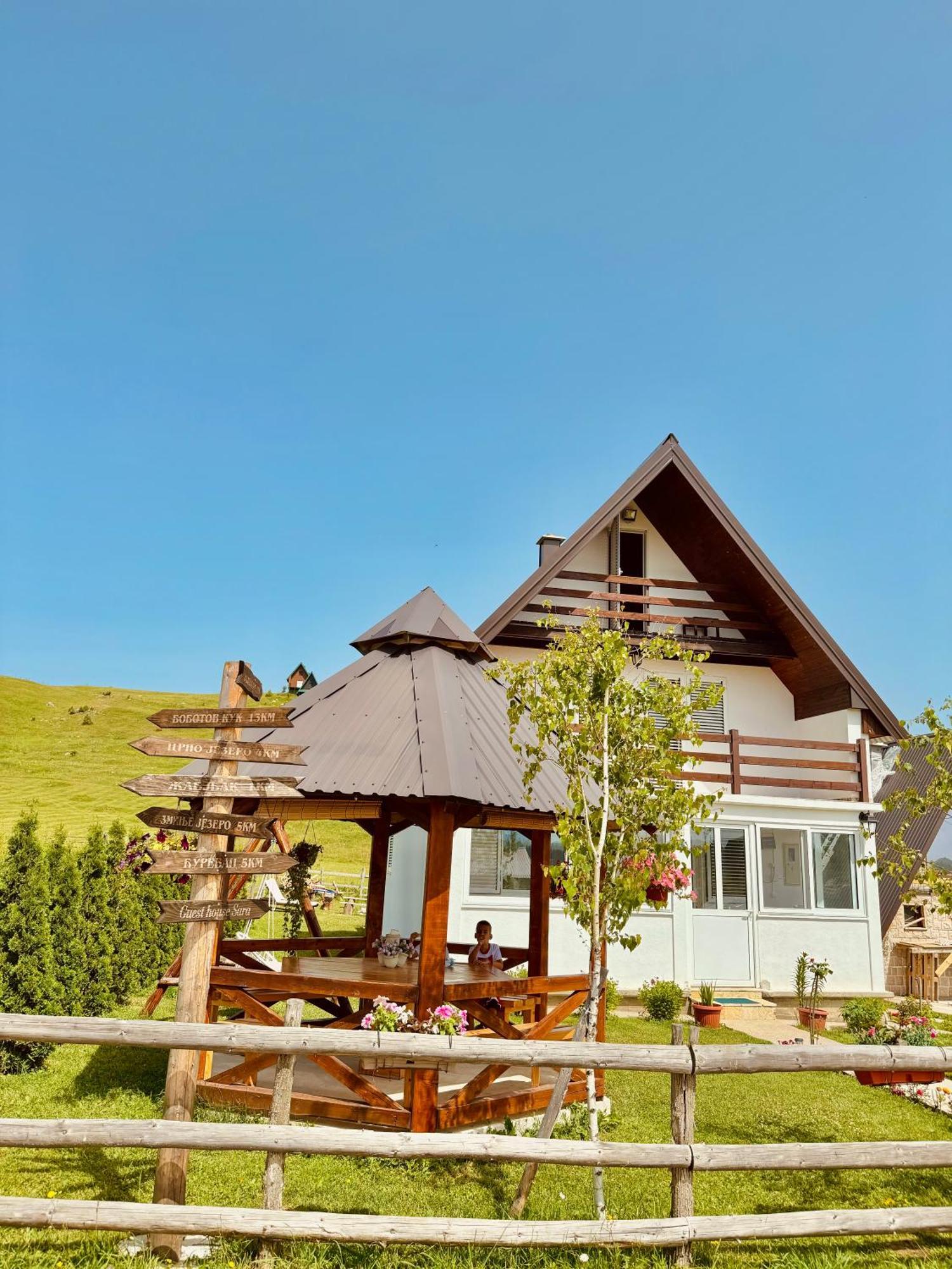Guest House Sara Zabljak  Bagian luar foto