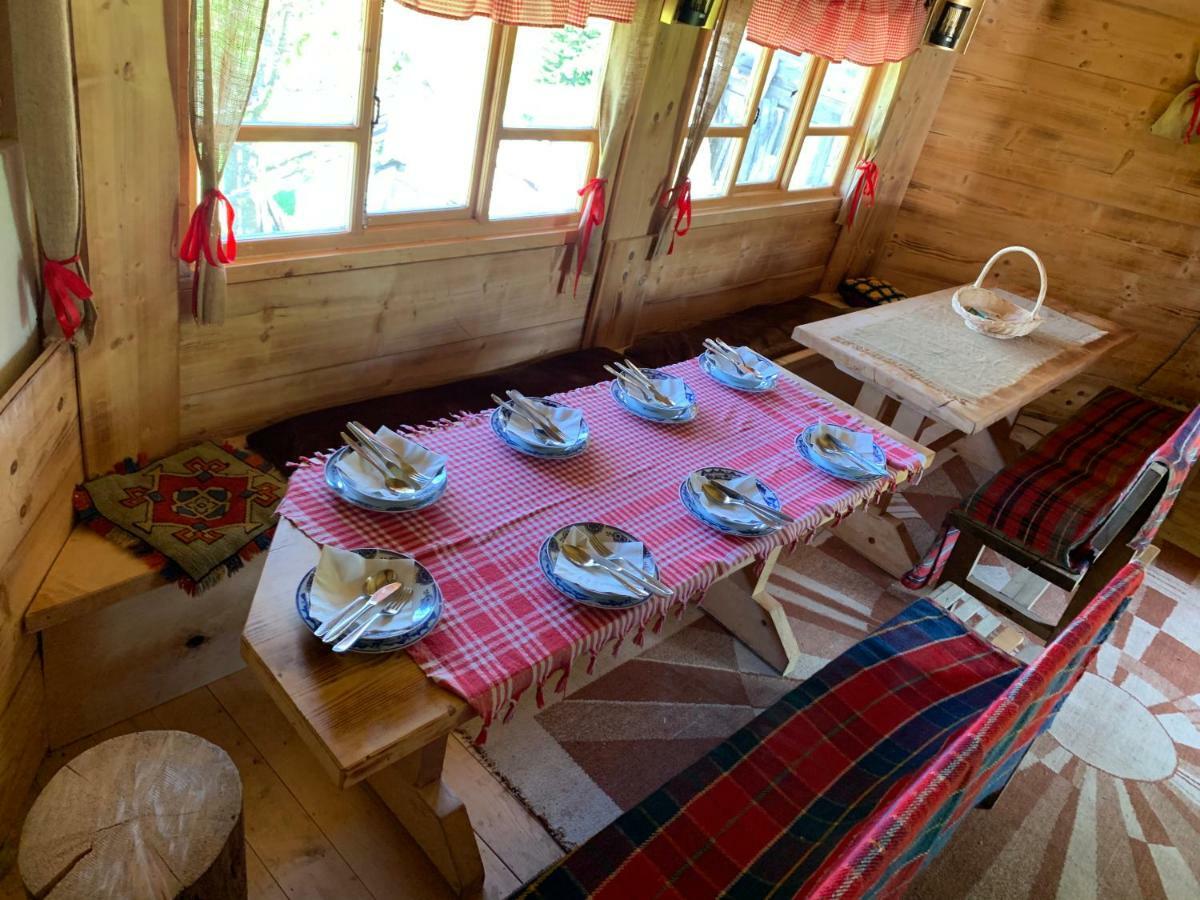 Guest House Sara Zabljak  Bagian luar foto